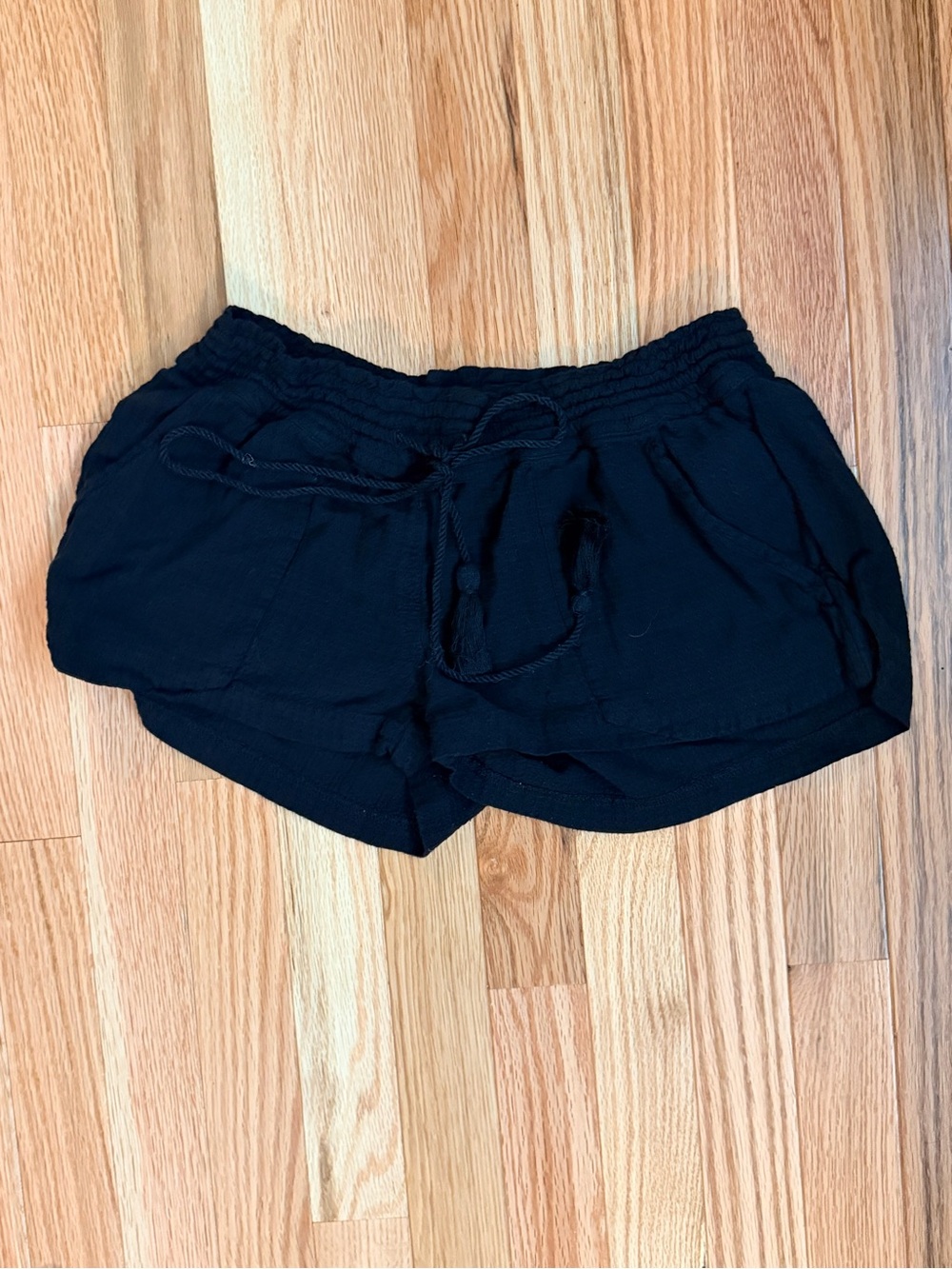 Roxy Black Women's Drawstring  Shorts